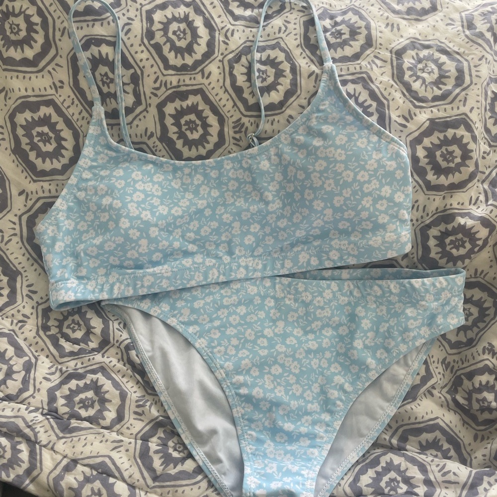 NEW shein baby blue pastel floral two piece bikini swimsuit